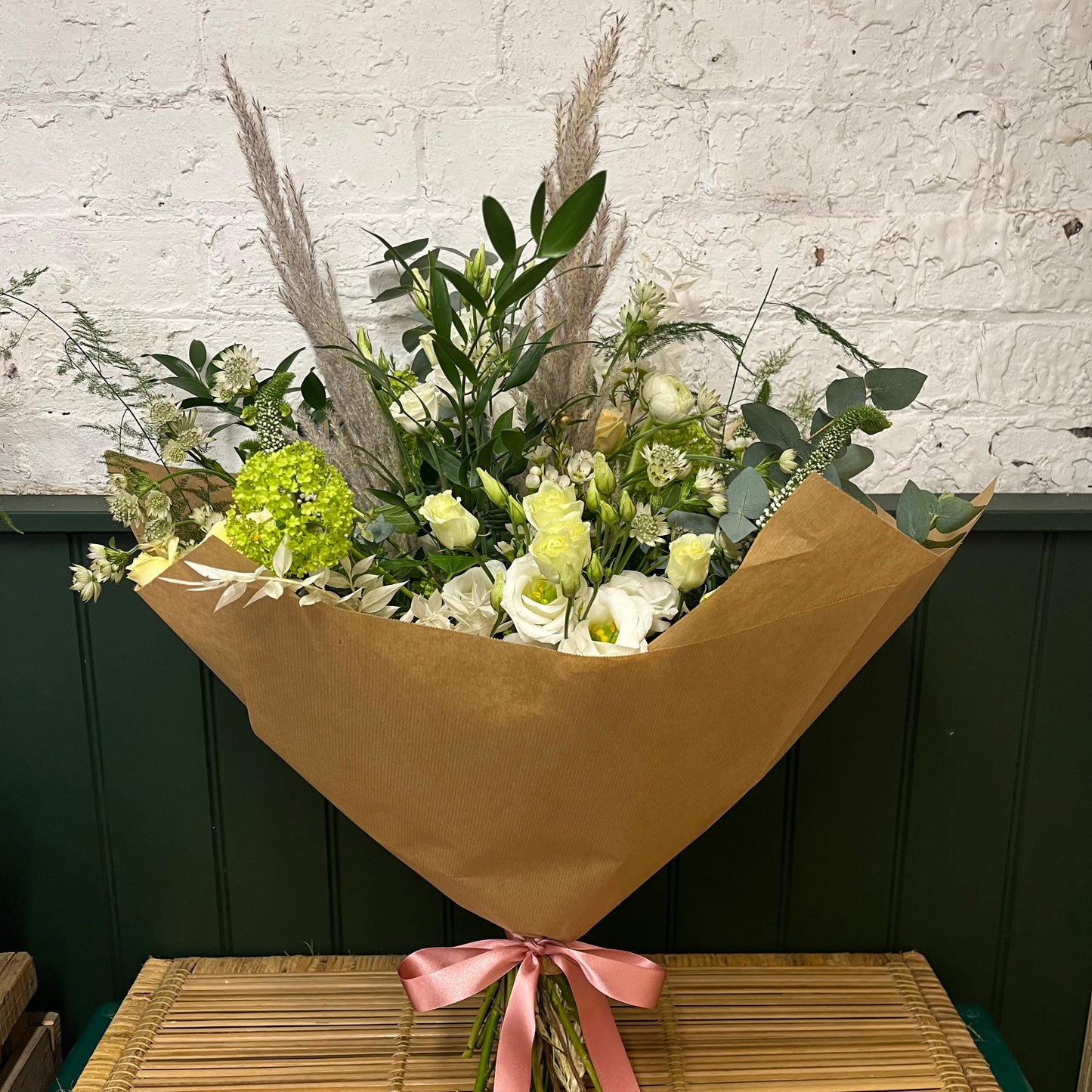 BE WILD- Fresh flowers, florist choice!
